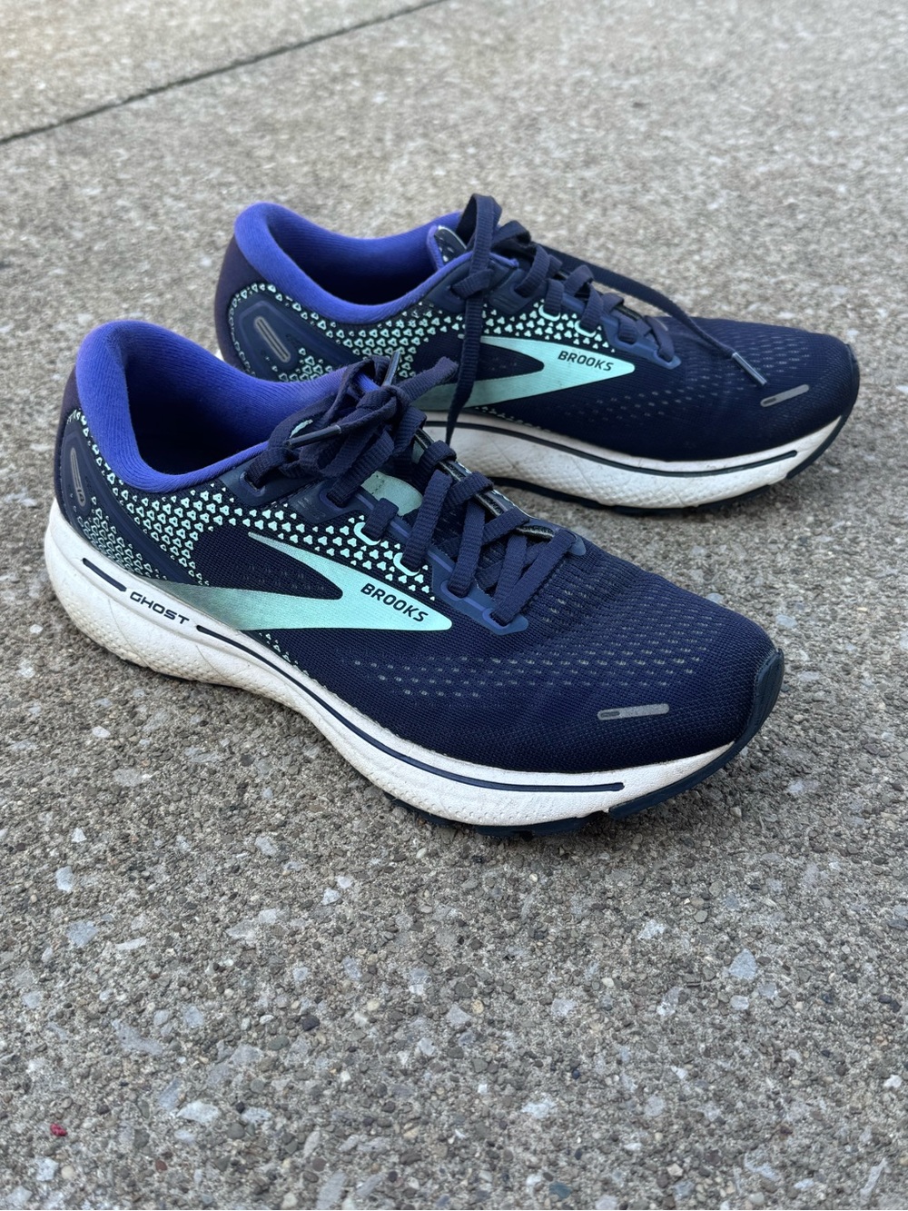 Brooks Ghost 14 Running Shoes Dark Blue Women’s Size 8.5